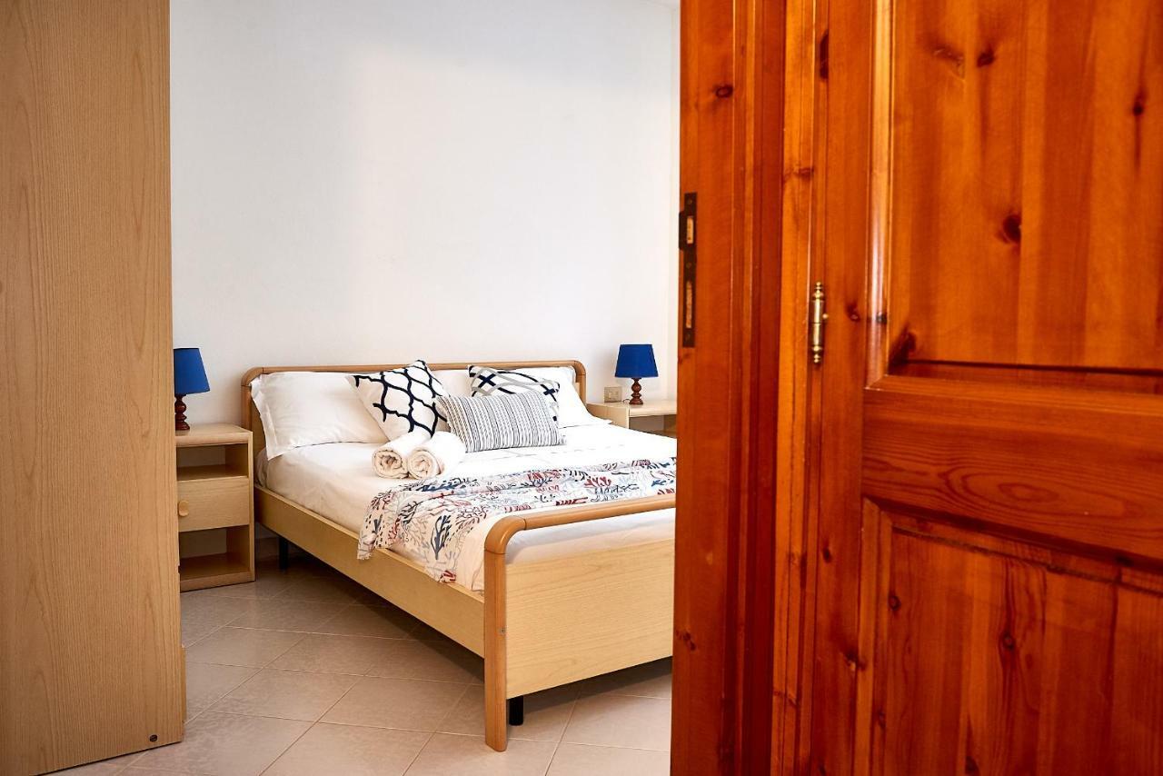 Apartment La Meridiana Iun P2300